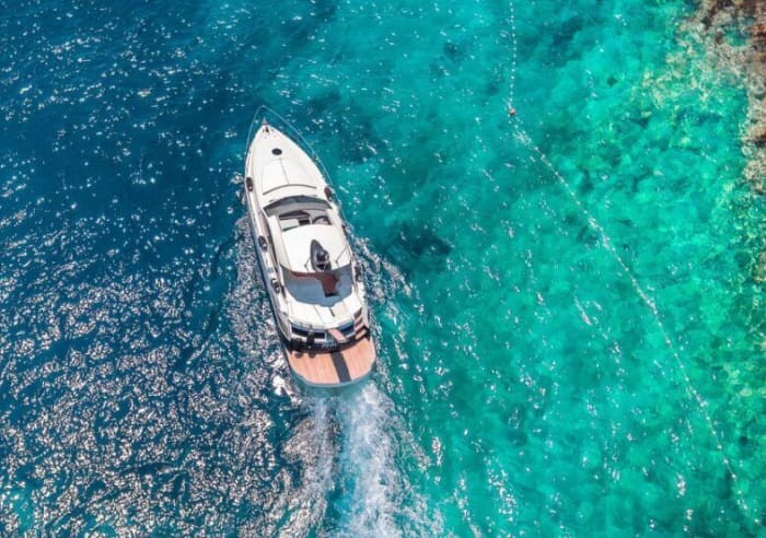 Grotten, lagune en eilanden – Hvar’s ultieme dag op zee