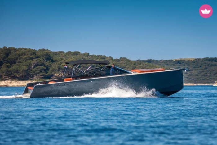 Blauwe wateren en eilandvibes – Dagcruise vanuit Hvar
