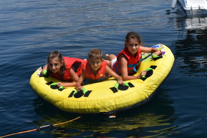 Full Day Cruise: Yacht Adventure