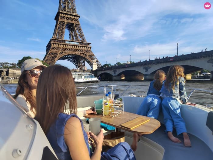 Paris Intime: Private Cruise in the Heart of the City of Lights