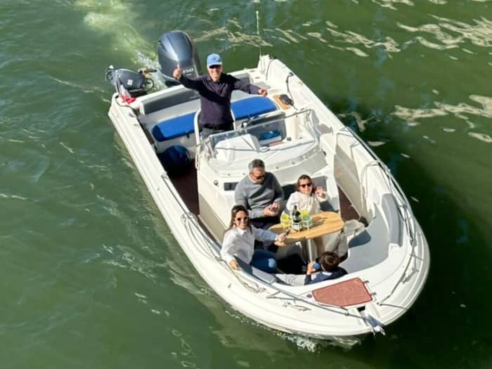 Paris Intime: Private Cruise in the Heart of the City of Lights