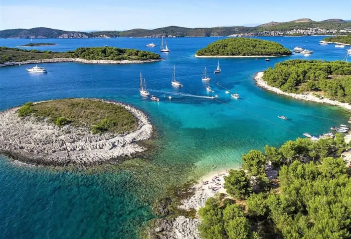 Private full day to Pakleni islands.