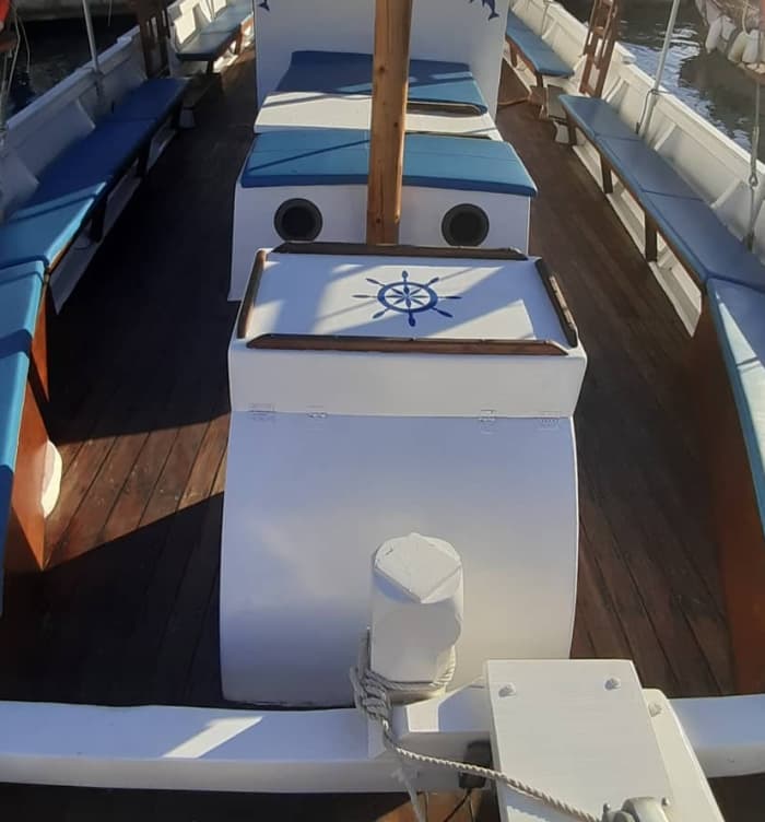 Njut av lite lyx på Ano Symi med en heldag på en gulet