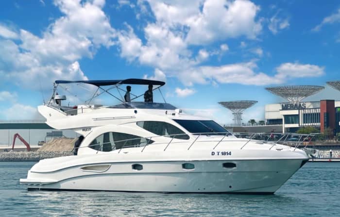 Essential Escape – 2-stündige Basic-Kreuzfahrt in Dubai