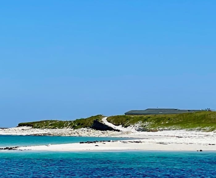 Discover La Forêt-Fouesnant on a full-day trip on a motorboat