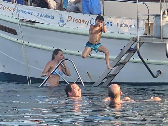 Segeln Sie mit den Göttern: Entdecken Sie Kefalonia an einem Tag auf einer Gulet