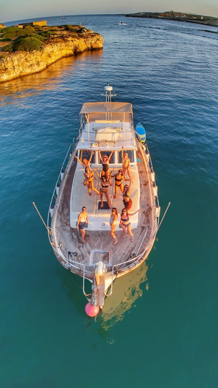Menorca Sunset Magic: 3-Hour Coastal Tour from Mahón
