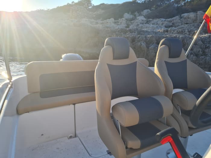 Esperienza a Minorca: spiagge, calette e mare turchese