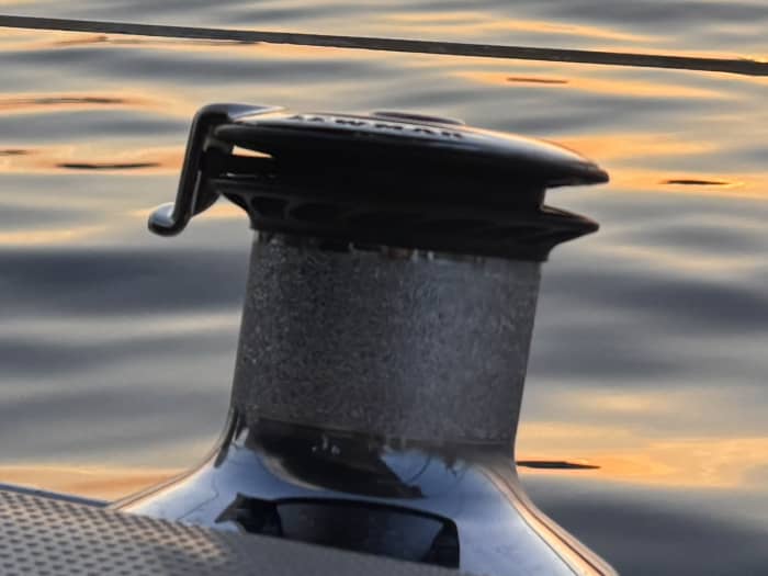 Segelkreuzfahrten an Bord einer 12 Meter langen Segelyacht mit professionellem Skipper