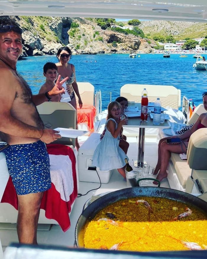 Explore the Bay of Jávea and Cape Sant Antonio - Full Day Charter