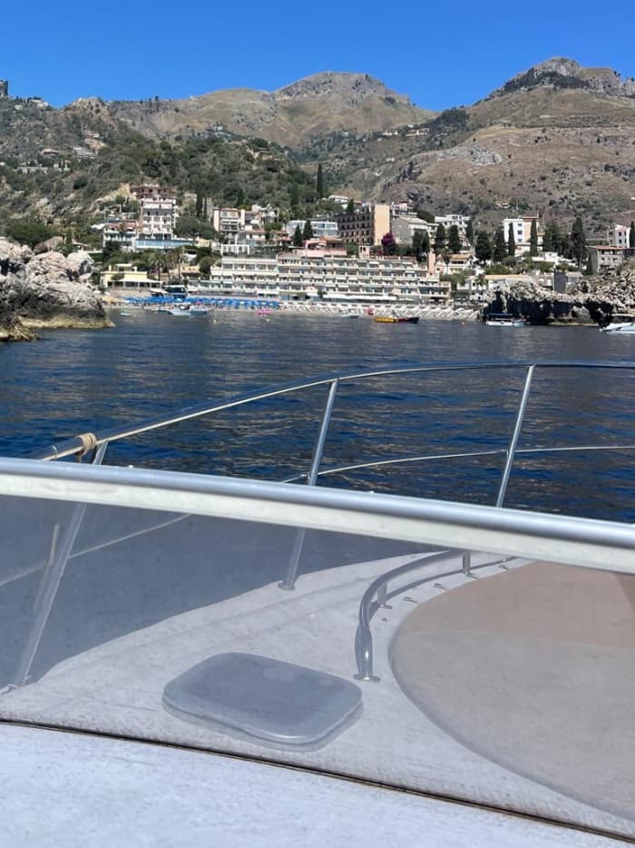 Half-Day Private Cruise: The Most Beautiful Places in Taormina