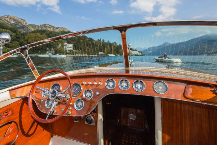 Ihr privates Motorboot für einen Tag rund um Tremezzo
