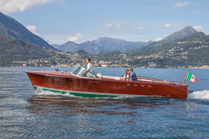 Ihr privates Motorboot für einen Tag rund um Tremezzo