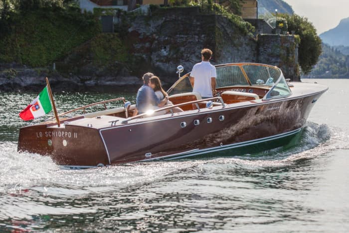 Ihr privates Motorboot für einen Tag rund um Tremezzo