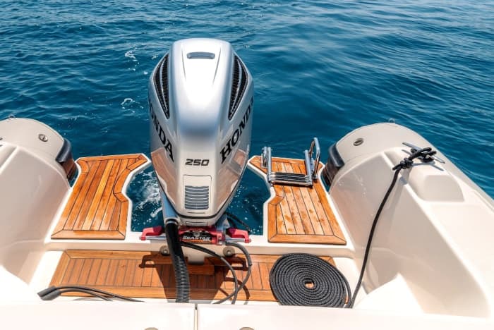 Duik in het kristalheldere water: een complete dagtrip rond Trogir