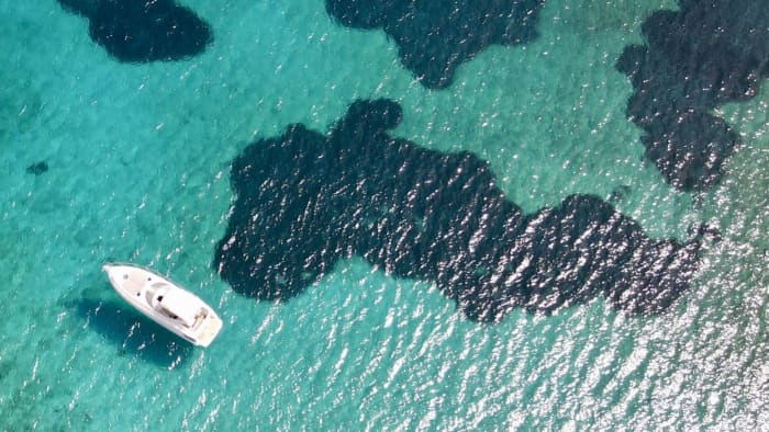 Découvrez Agios Nikolaos à bord d'un yacht de luxe