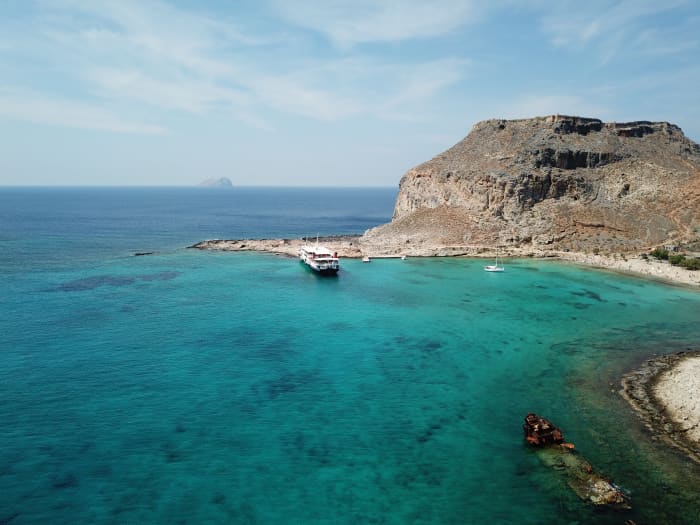 All Day Private Boat Trip to Balos Beach & Gramvousa Island from Chania
