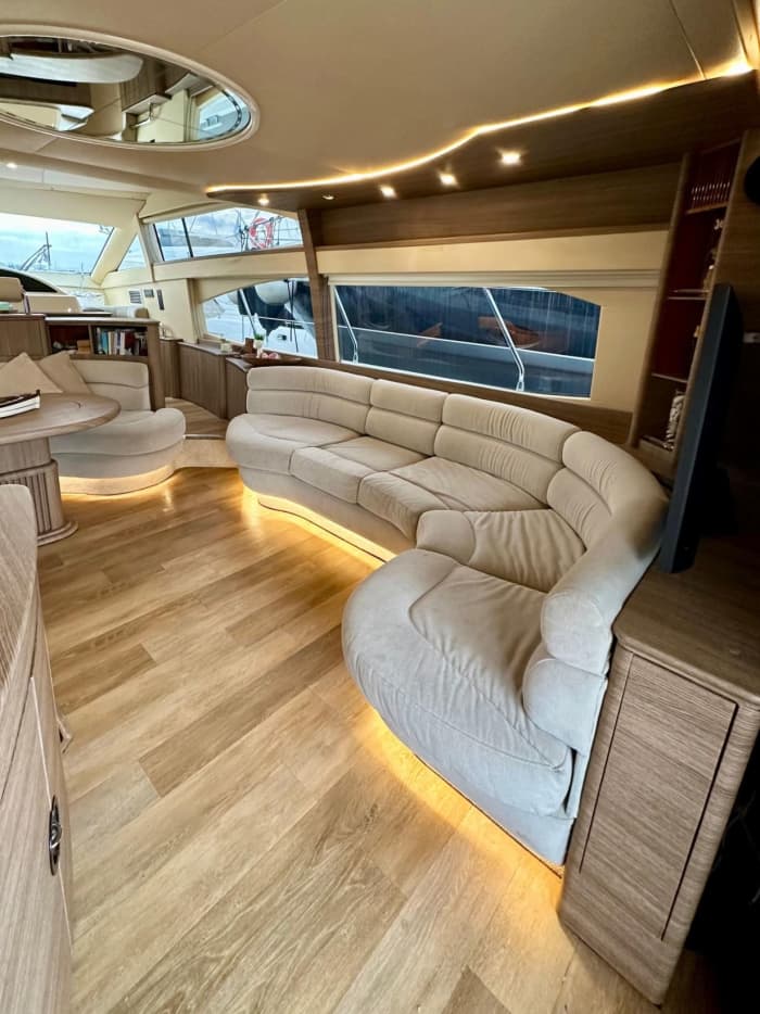 Antiparos, Panteronisi & Despotiko | Full-Day Private Yacht Experience