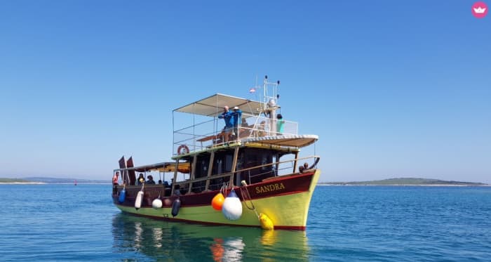 Explore Medulin by boat: A full day on the water aboard a motorboat
