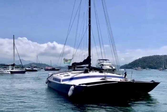 Erleben Sie Angra dos Reis wie nie zuvor auf einem Katamaran