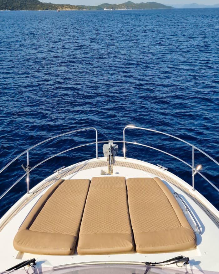 Scenic Transfer: One-Way Cruise to Hvar