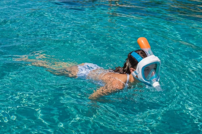Boot huren met schipper voor 8 uur in Palma de Mallorca 🚤 Brandstof inbegrepen, kristalheldere baaien en snorkelmogelijkheden