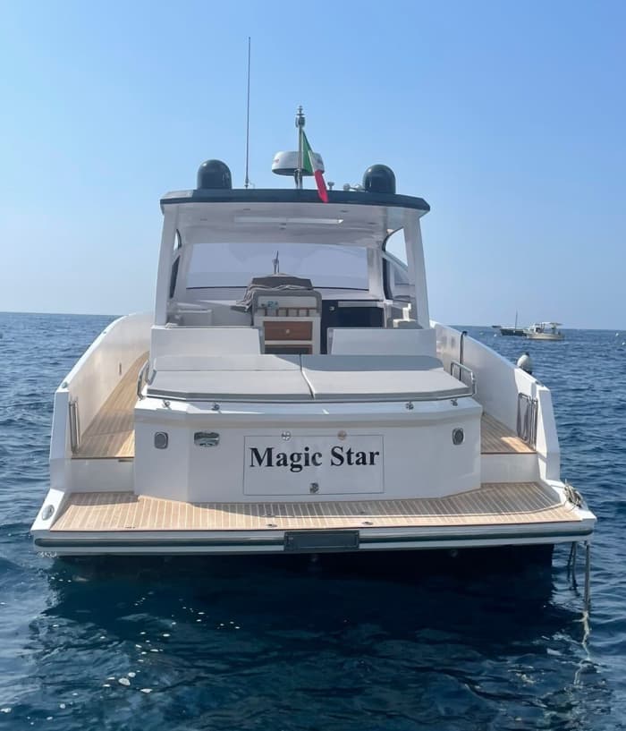Excursion privée d'une journée complète à la découverte de l'île de Nerano à Capri