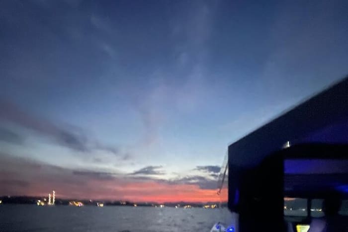 2h Cruisin’ the Sunset