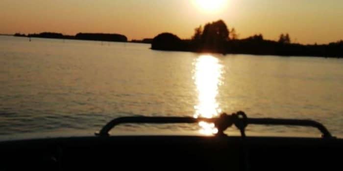 Half-day motorboat rental in Harderwijk