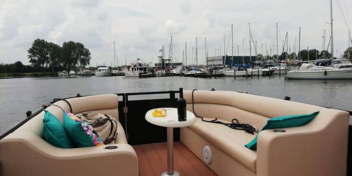 Half-day motorboat rental in Harderwijk