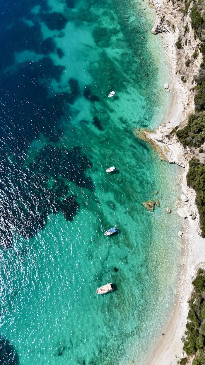 Enjoy 8 hours by motorboat to explore Sivota!