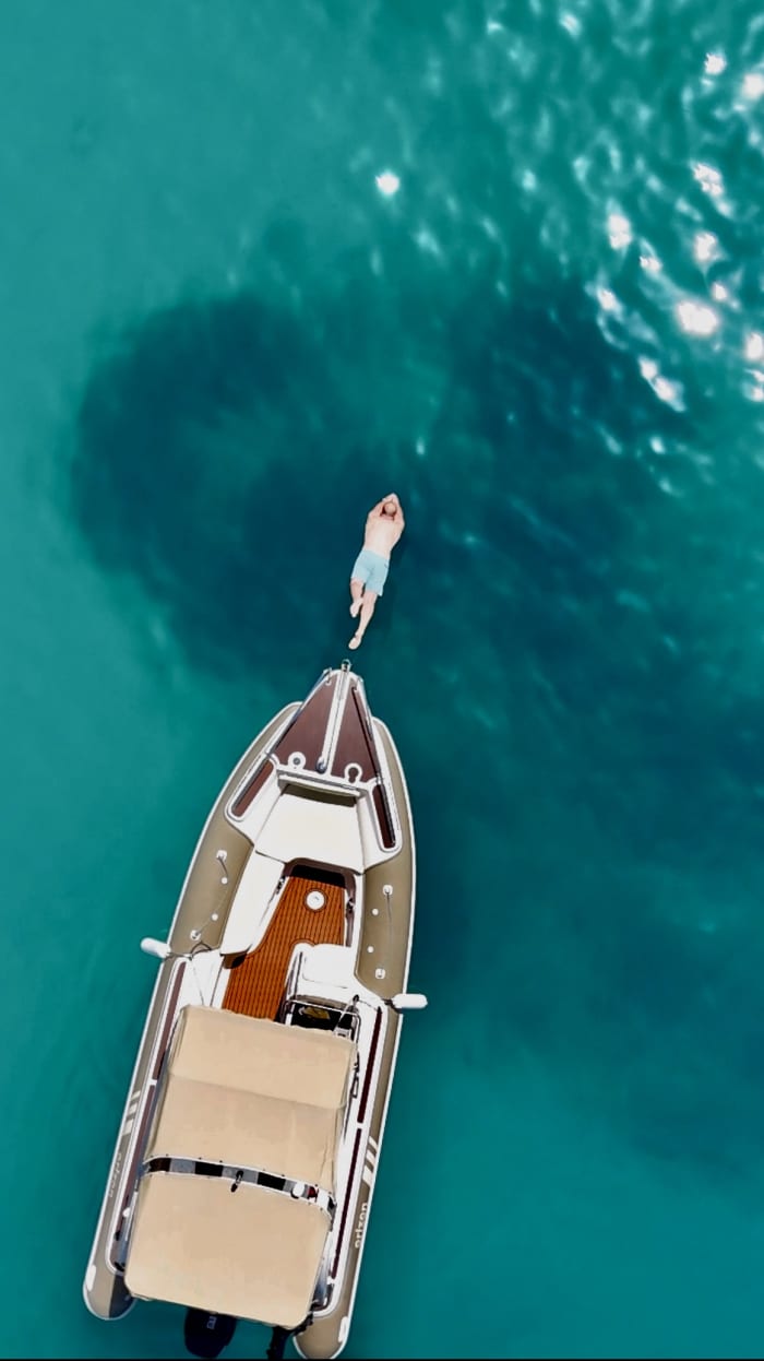 Enjoy 8 hours by motorboat to explore Sivota!