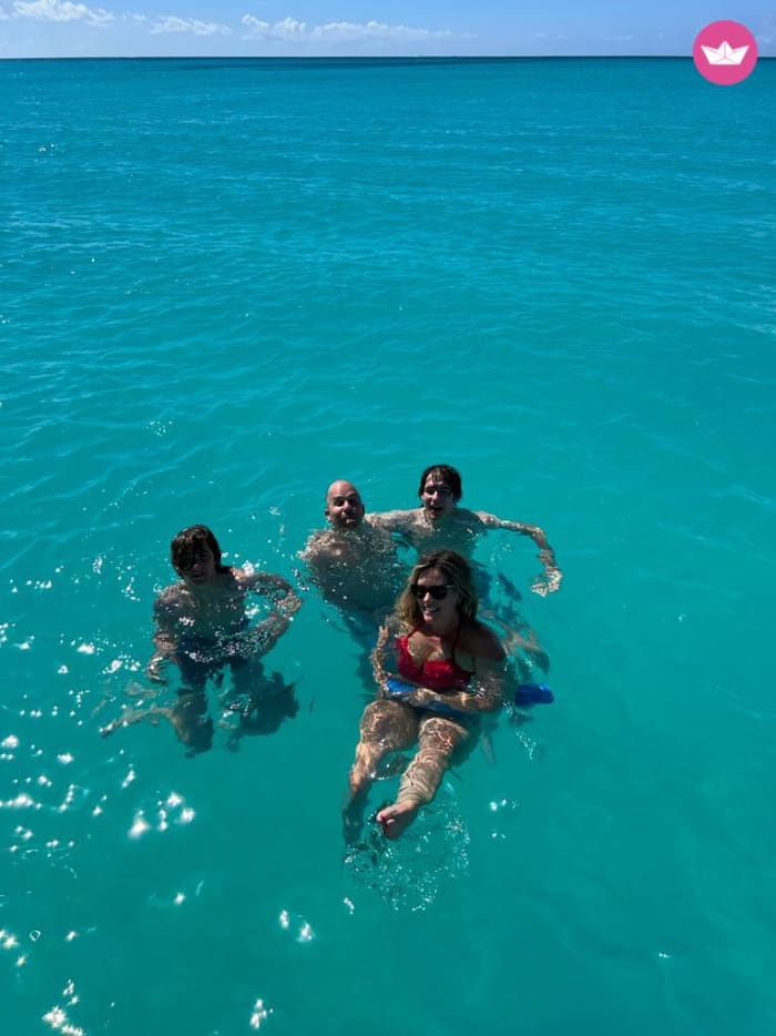Aventura en catamarán: explorando Grace Bay, Iguana Island, Half Moon Bay y más