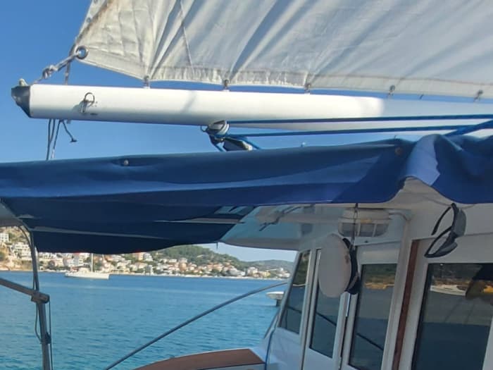 Full-day sailing experience on a catamaran in Rogoznica