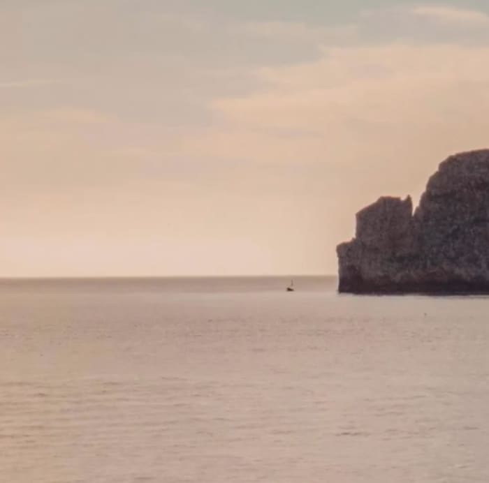 A 2H Sunset Escape – Coastal Beauty & Golden Horizons on the Costa Brava