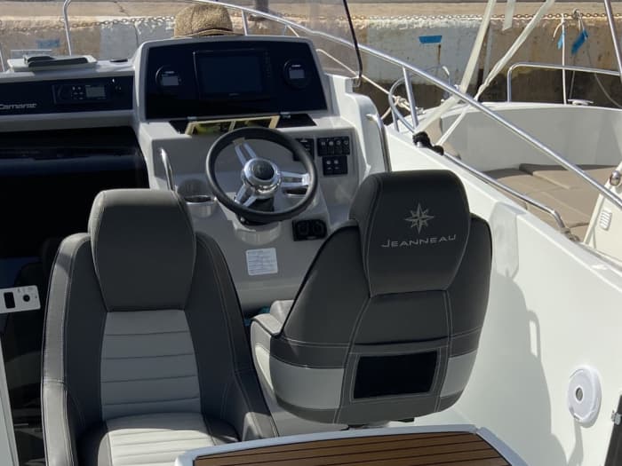Disfruta del sol en una excursión en barco de 9 horas en L'Estartit.