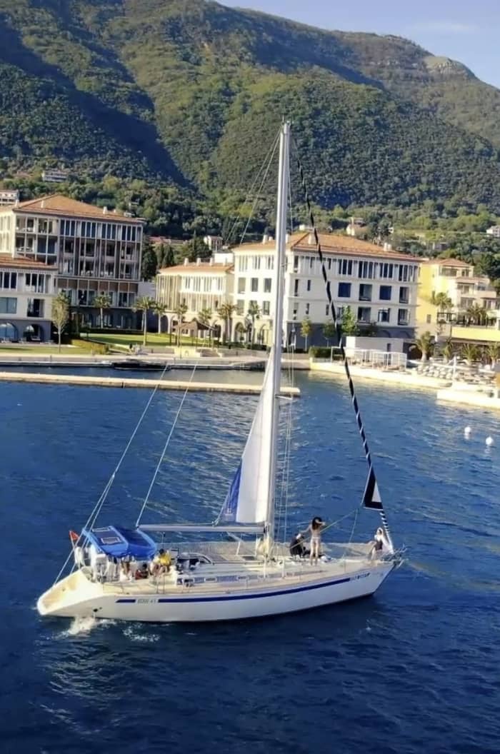Ganztägiges Segelerlebnis in Perast