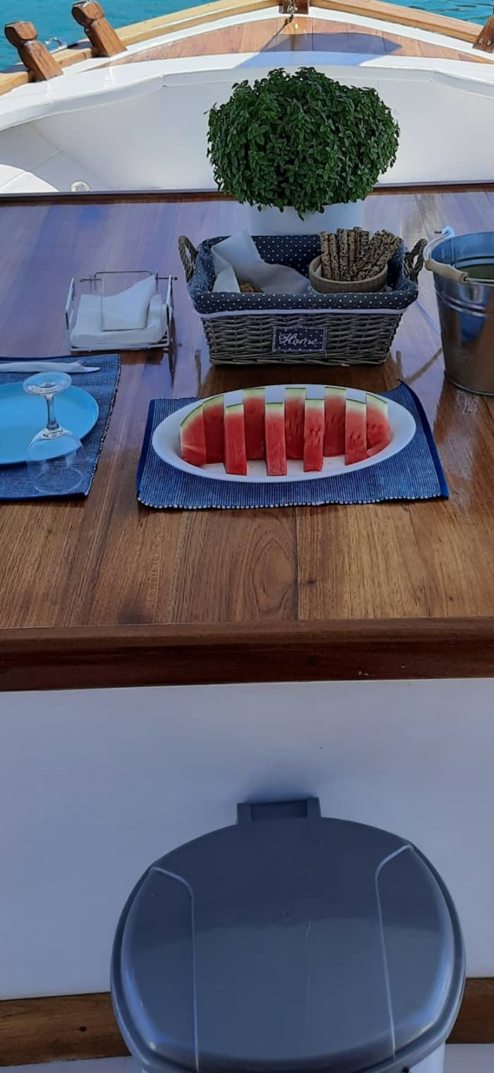 2h30 in Paros: Rent a motorboat and enjoy