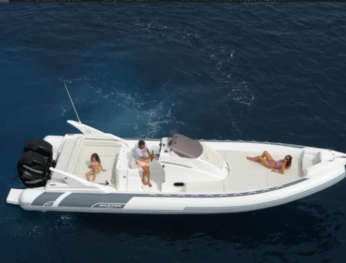 Ein Tag in Cesenatico auf einem Motorboot