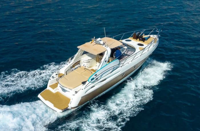 Luxury Cranchi 41 Day Cruiser Experience in Mallorca