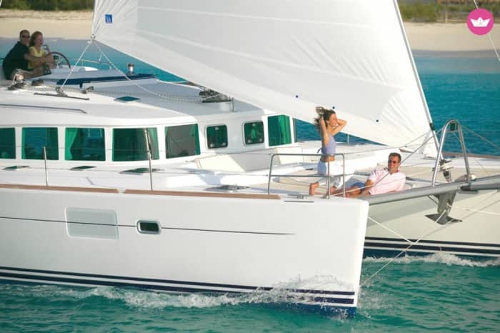 Cruzeiro Privado de Catamarã – Dia Inteiro no Mar