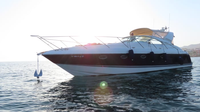 Your Málaga VIP escape: A 4h journey on a motor yacht