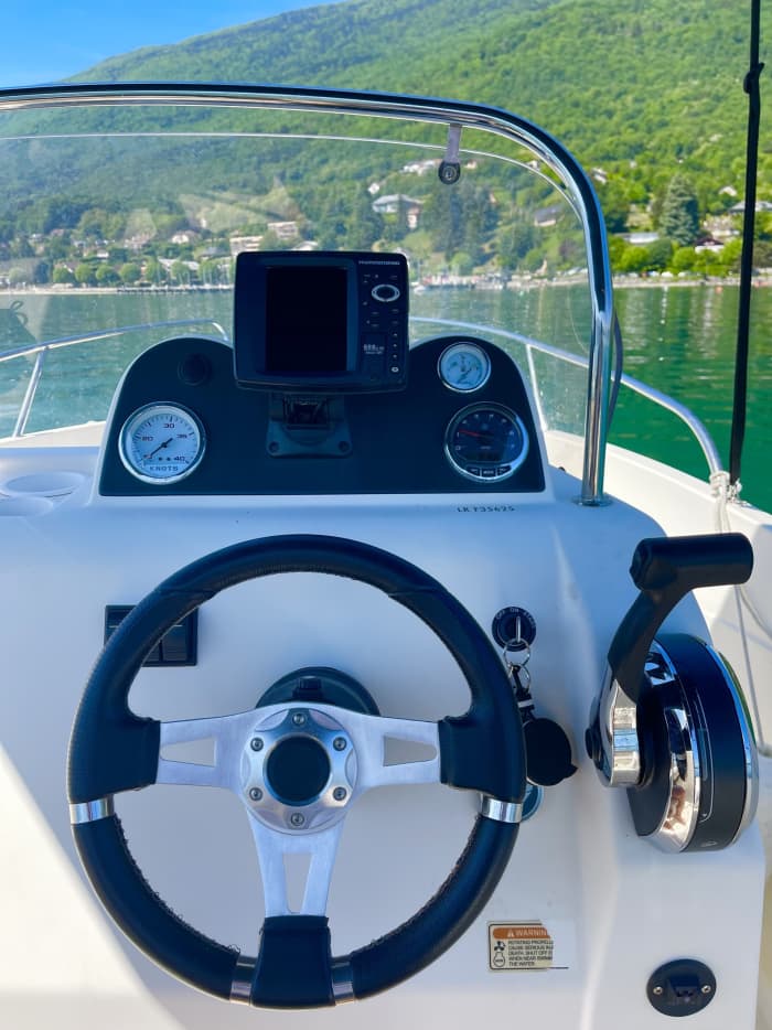 Pure sailing joy: Experience the magic of Aix-les-Bains