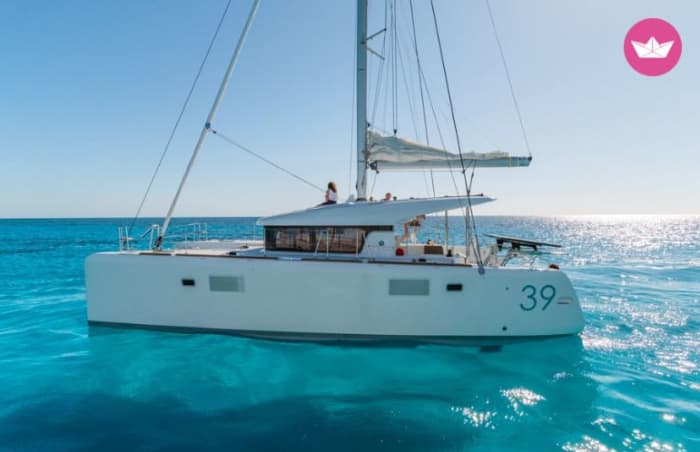 Ausflug nach Formentera oder zu den südlichen Stränden Ibizas mit dem Katamaran
