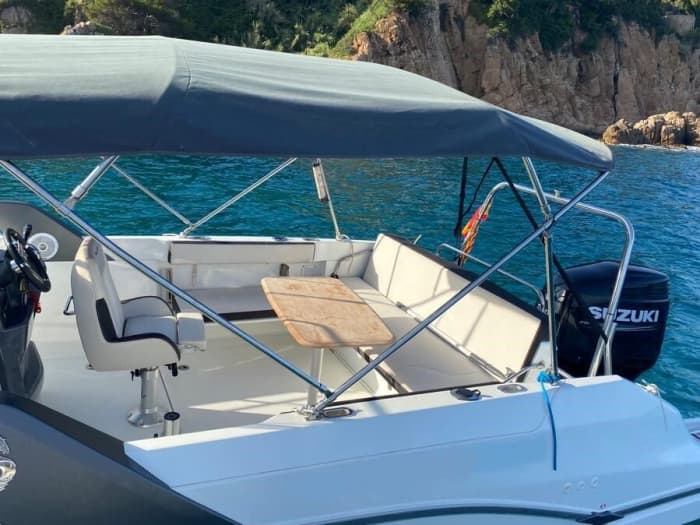 Private cruise from Blanes with personalized itinerary
