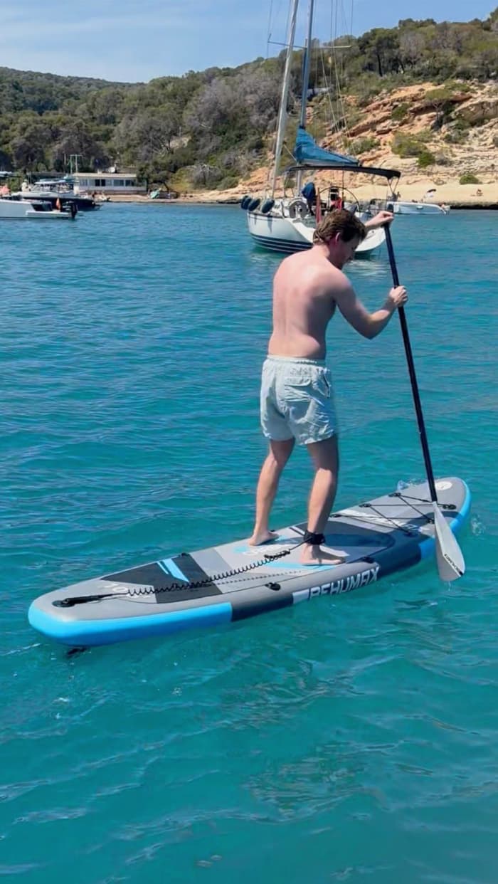 ALL-INCLUSIVE (benzine + schipper) 4 uur | Privéboot huren voor een halve dag: bezoek de mooiste baaien in de baai van Palma en omgeving.