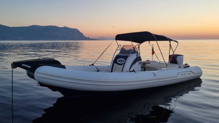 4 uur om Isola delle Femmine te ontdekken op een motorboot
