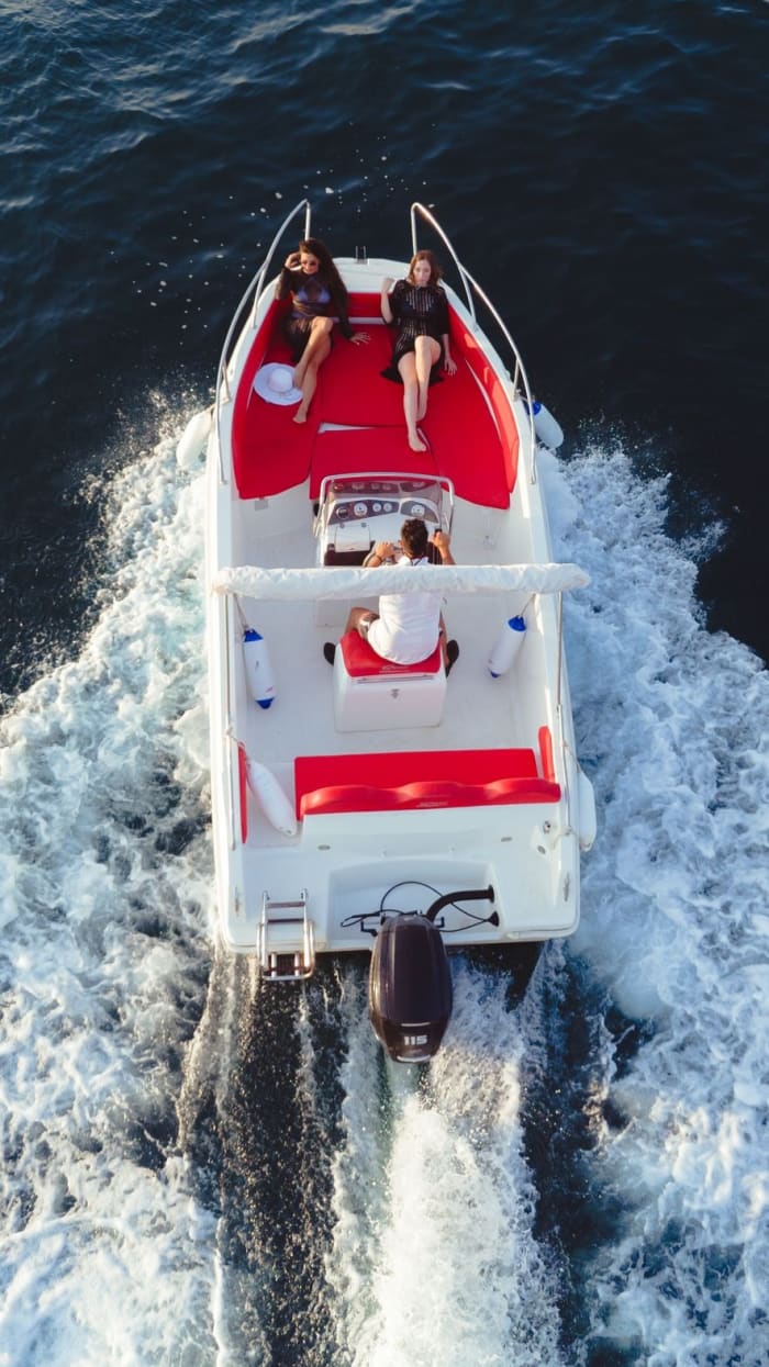 Explore the Amalfi Coast: Boat Tour from Positano