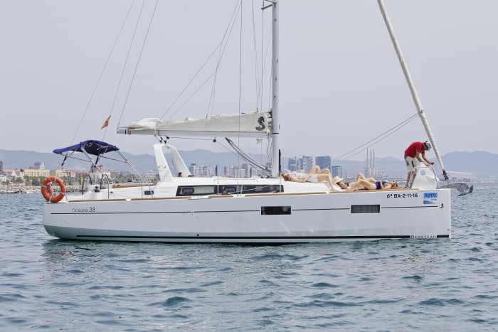 2 Hour Sailing Tour
