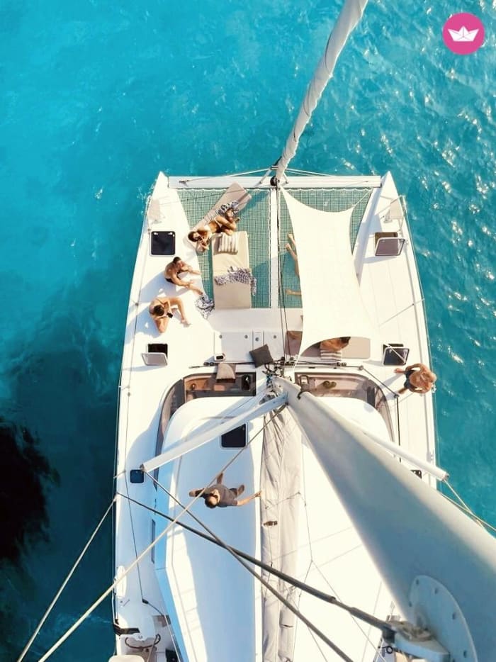 Crociera di un giorno intero in catamarano da Lisbona